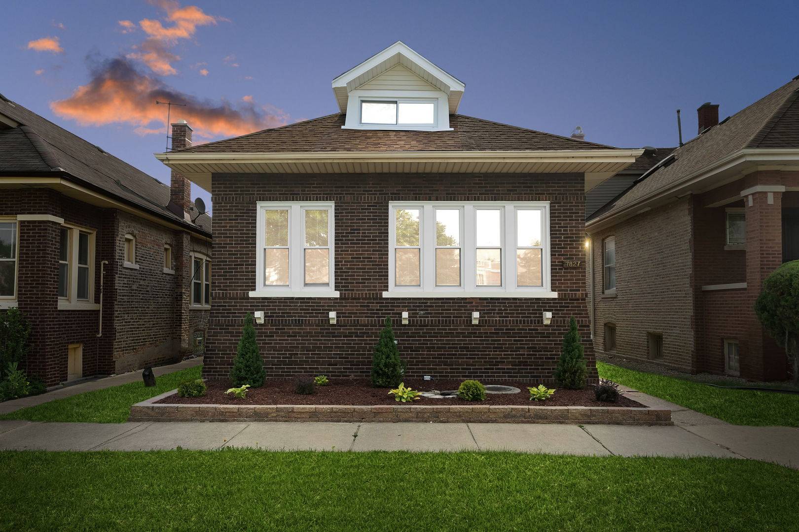 Chicago, IL 60619,7827 S Calumet AVE