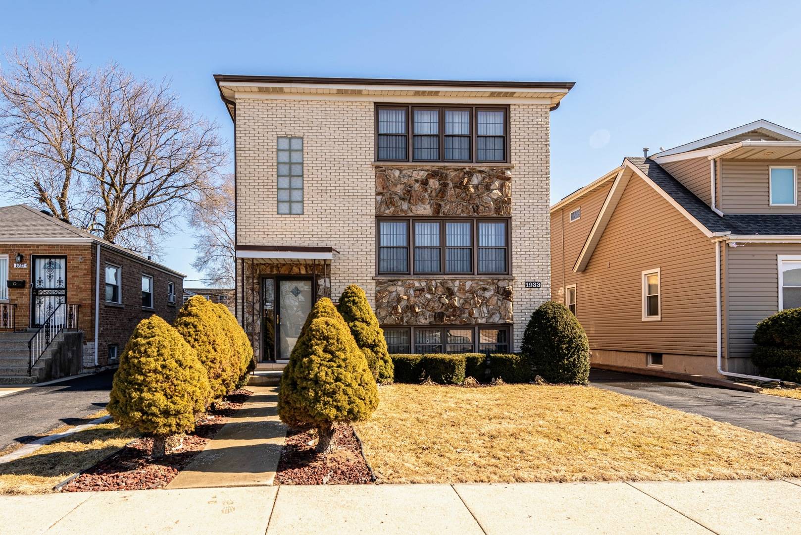 Melrose Park, IL 60160,1933 N 18th AVE
