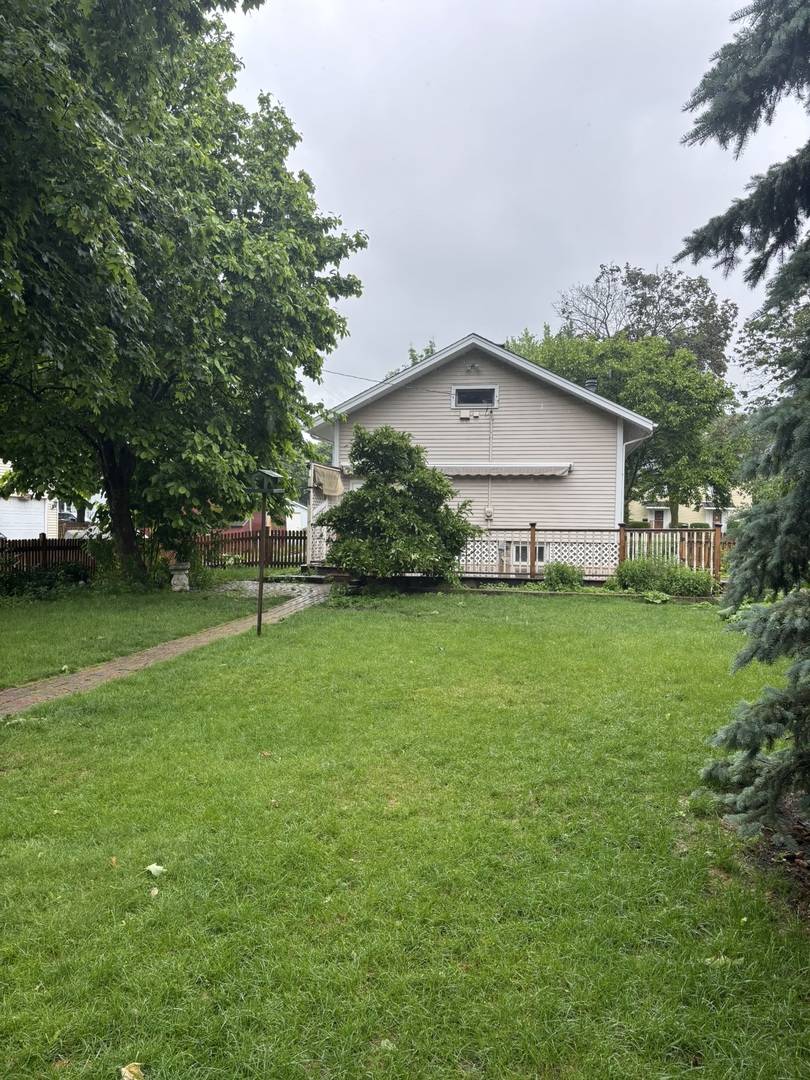 Naperville, IL 60540,622 E 4th AVE
