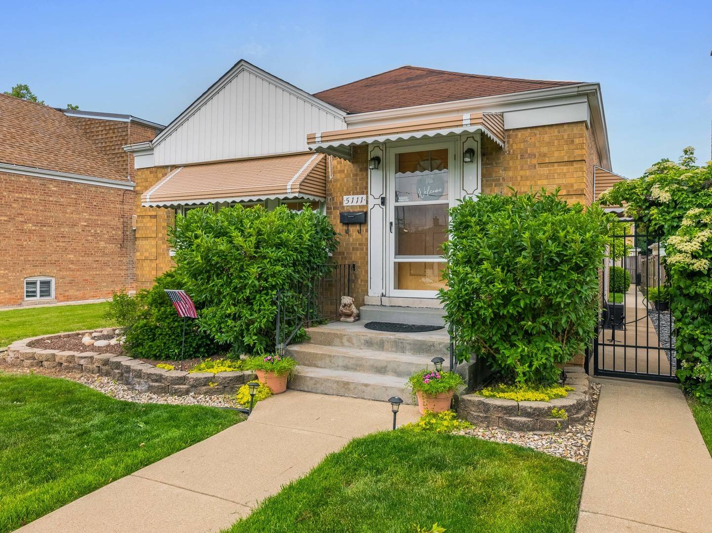 Chicago, IL 60638,5111 S Luna AVE