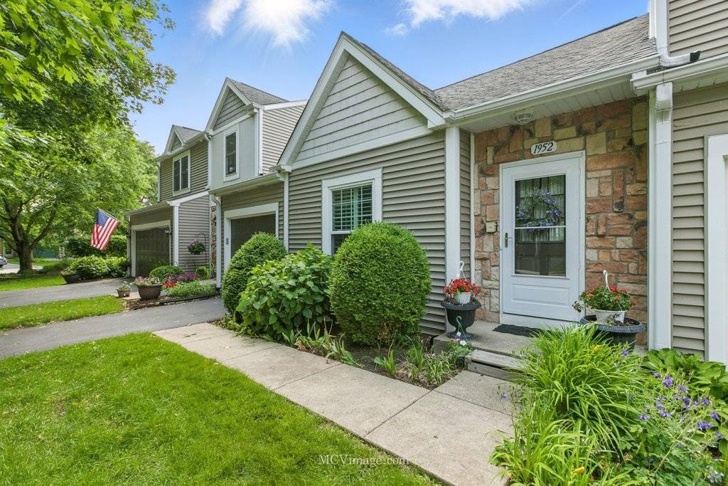 Algonquin, IL 60102,Address not disclosed