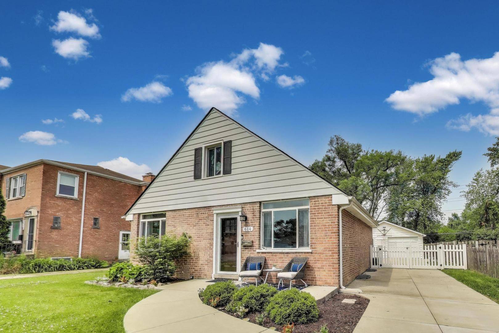 La Grange Park, IL 60526,614 Beach AVE