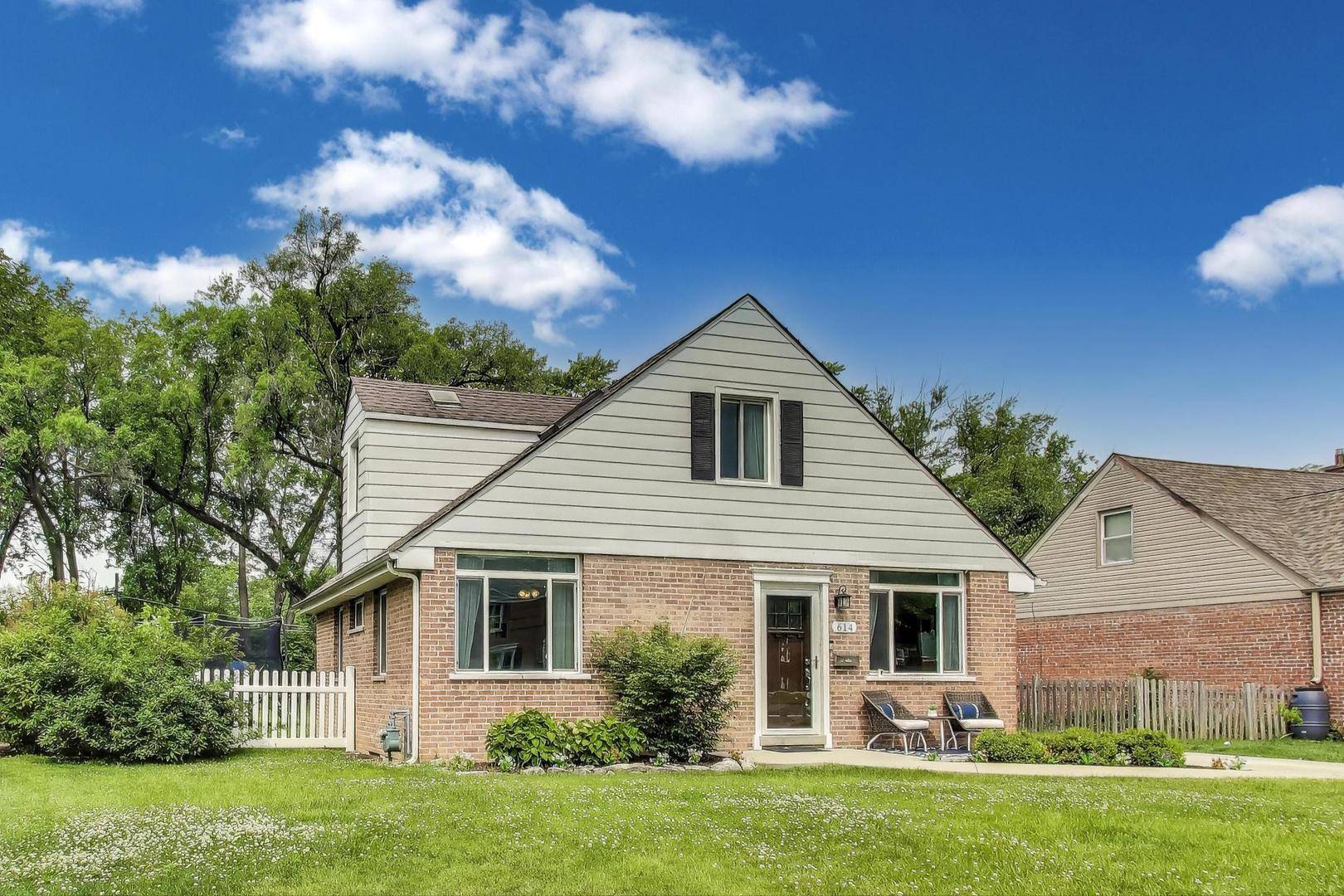 La Grange Park, IL 60526,614 Beach AVE
