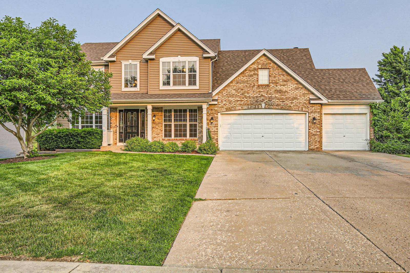 Oswego, IL 60543,683 Churchill LN
