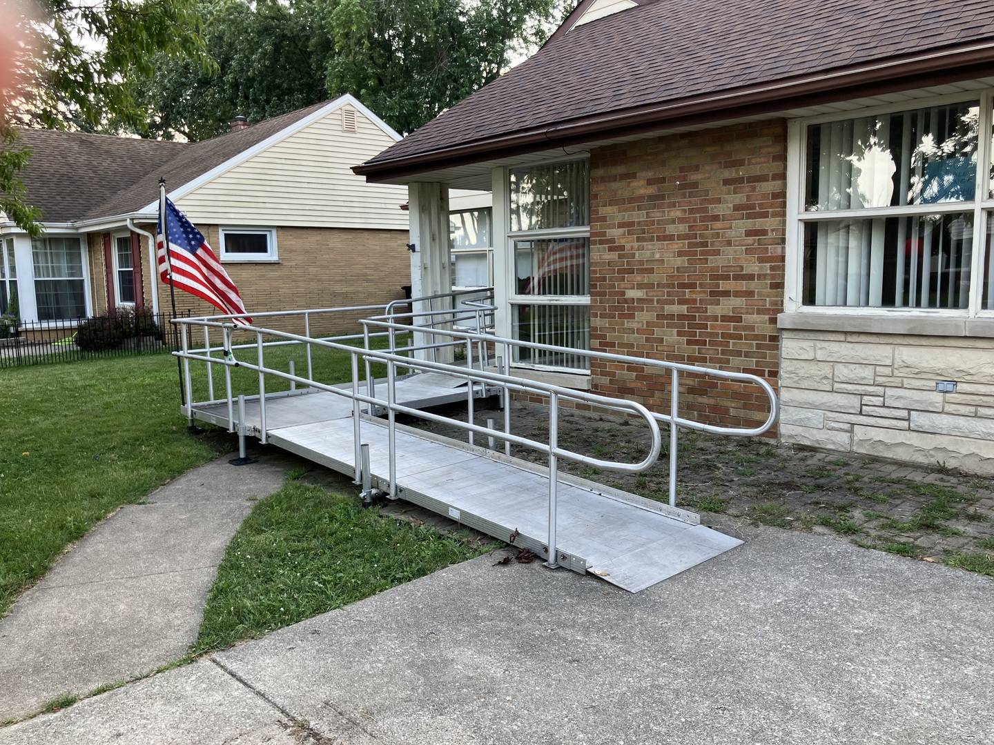 Westchester, IL 60154,1108 Portsmouth AVE