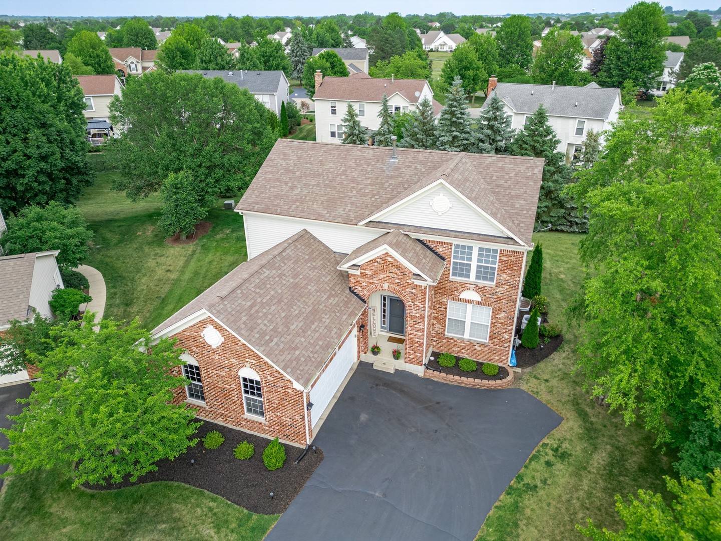 Algonquin, IL 60102,4370 Whitehall LN