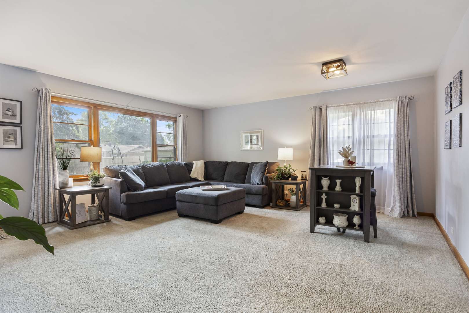 Wheaton, IL 60189,931 Sunset RD