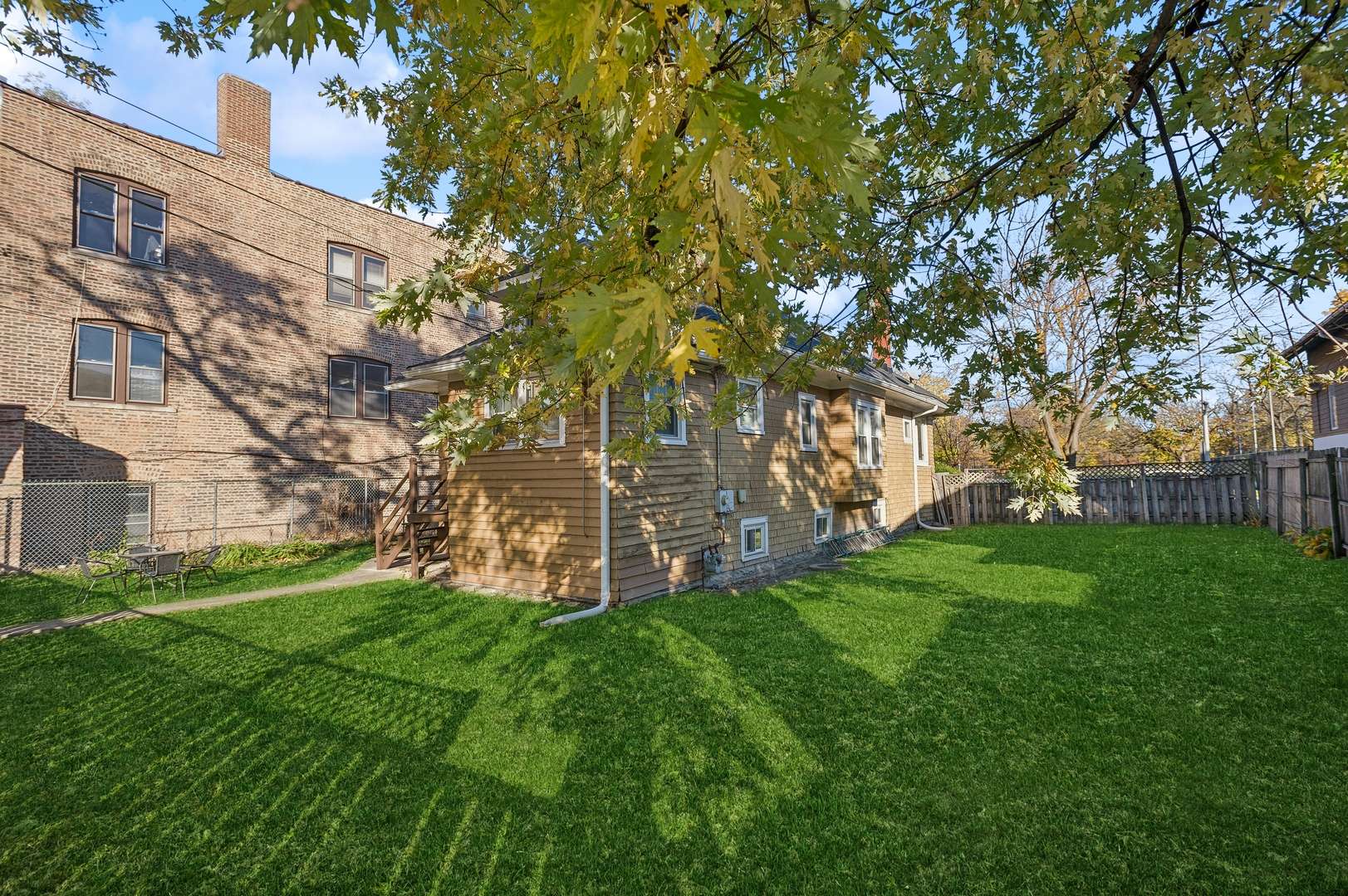 Oak Park, IL 60304,212 S Austin BLVD