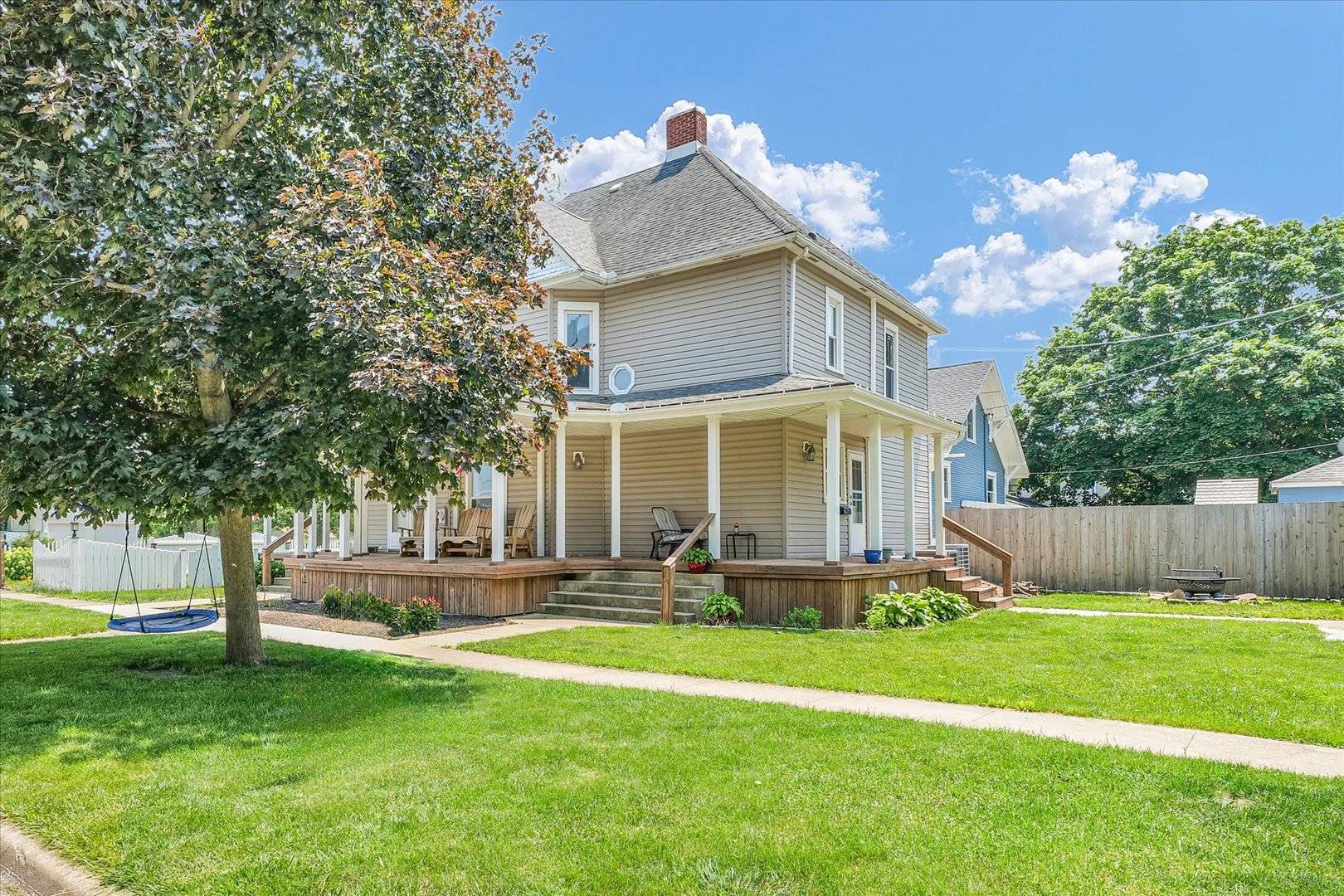 Paxton, IL 60957,102 W Orleans ST