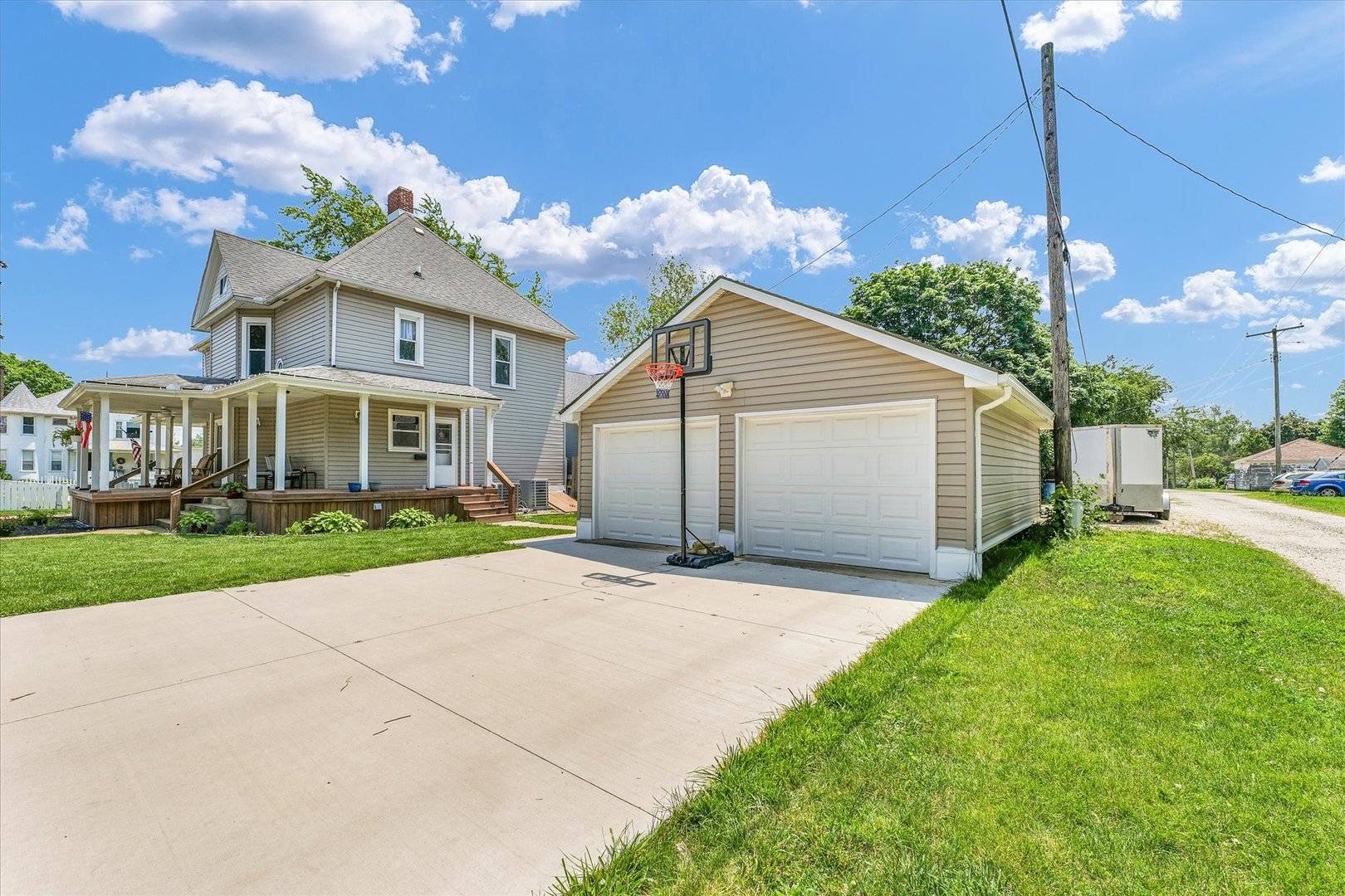 Paxton, IL 60957,102 W Orleans ST