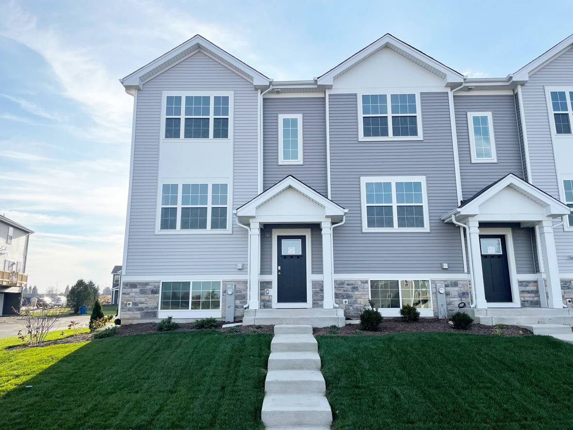 Wonder Lake, IL 60097,6600 Linden TRL #F