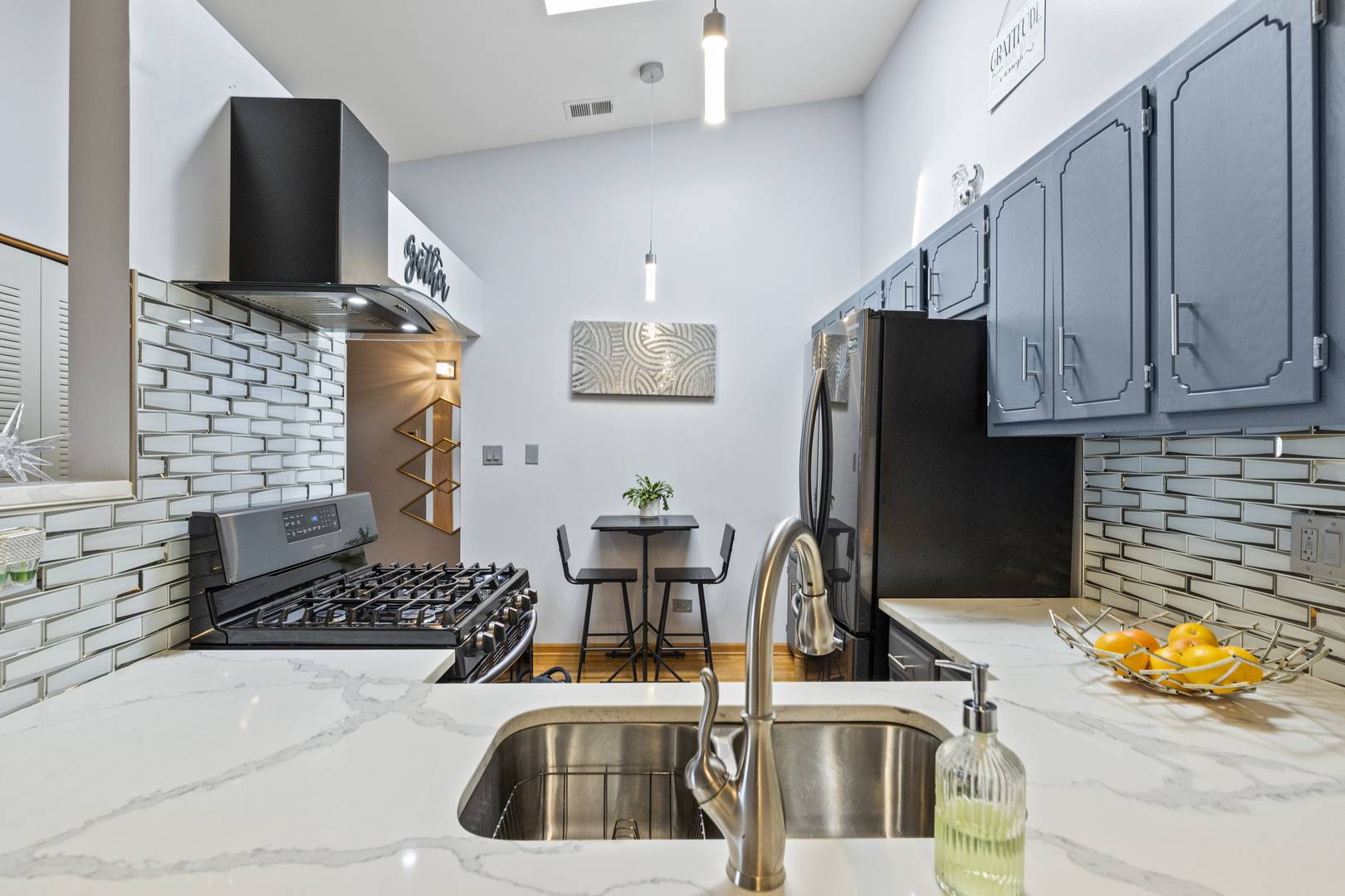 Oak Lawn, IL 60453,5630 W 103rd ST #307
