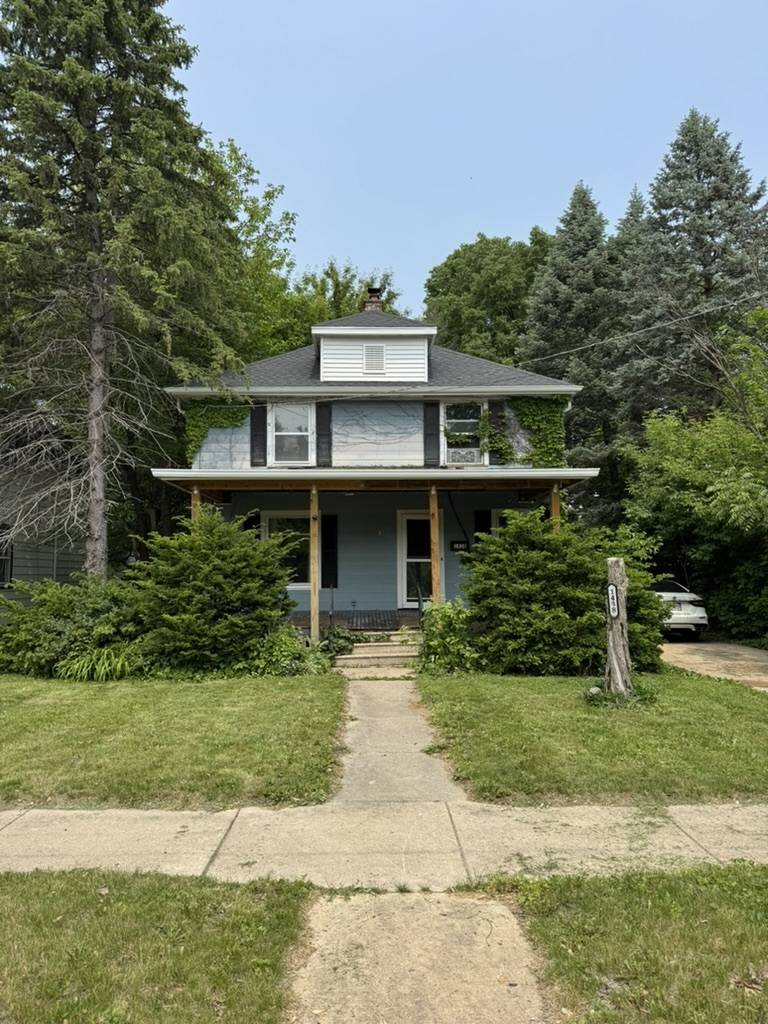 Rockford, IL 61107,1438 Jackson ST