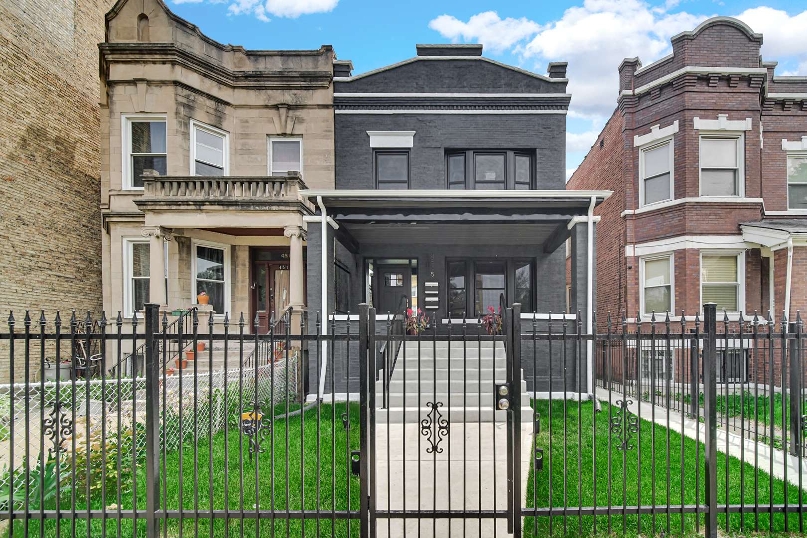 Chicago, IL 60624,4515 W WASHINGTON ST