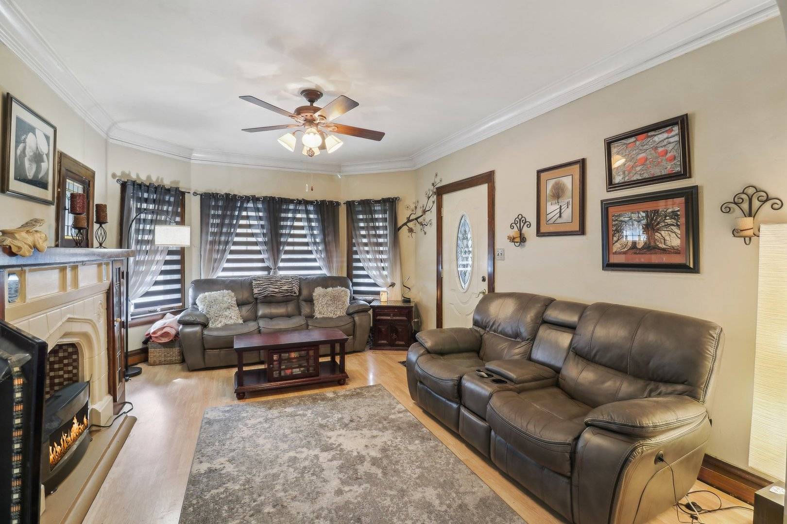 Blue Island, IL 60406,2238 Orchard ST