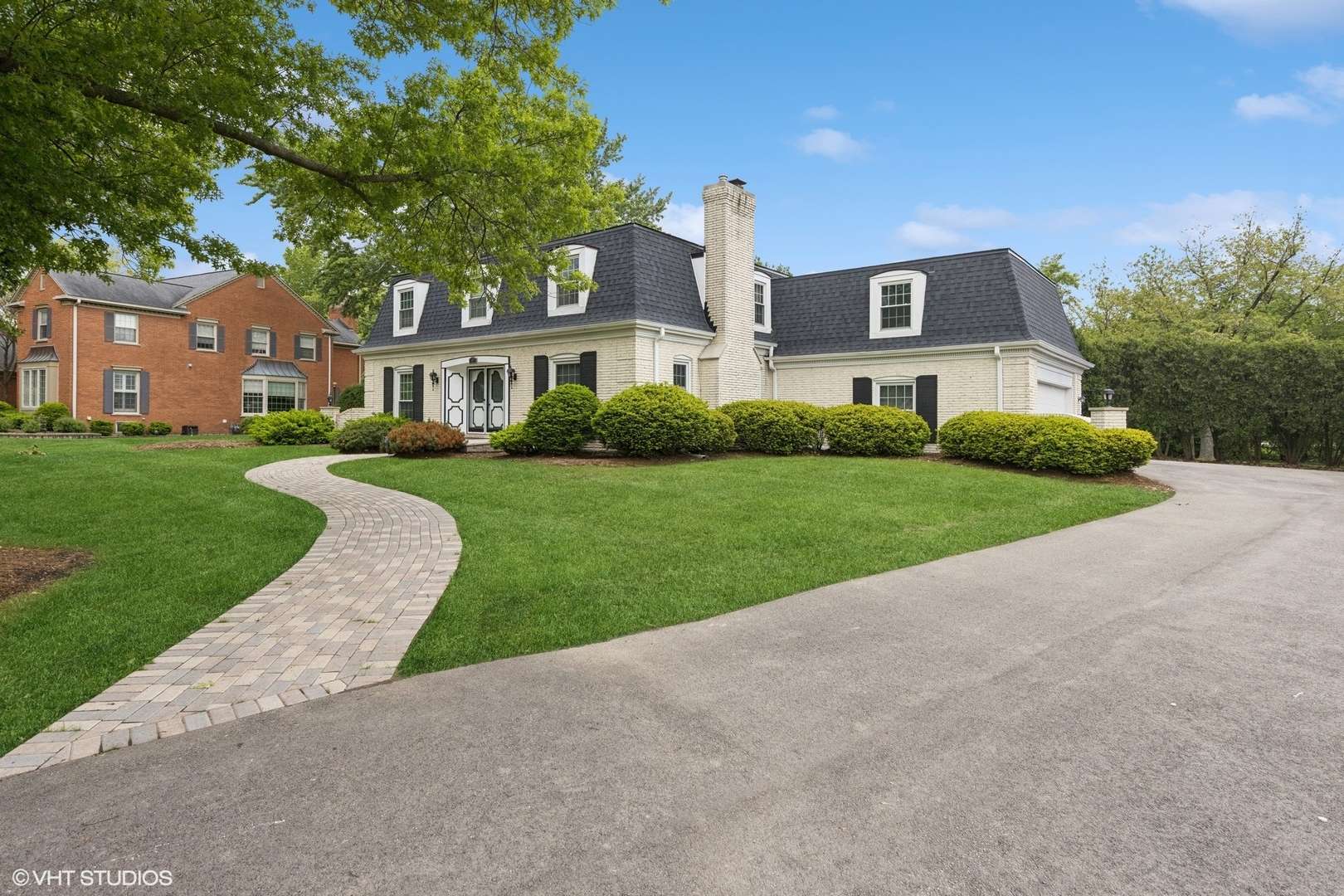 Oak Brook, IL 60523,9 Kingston DR