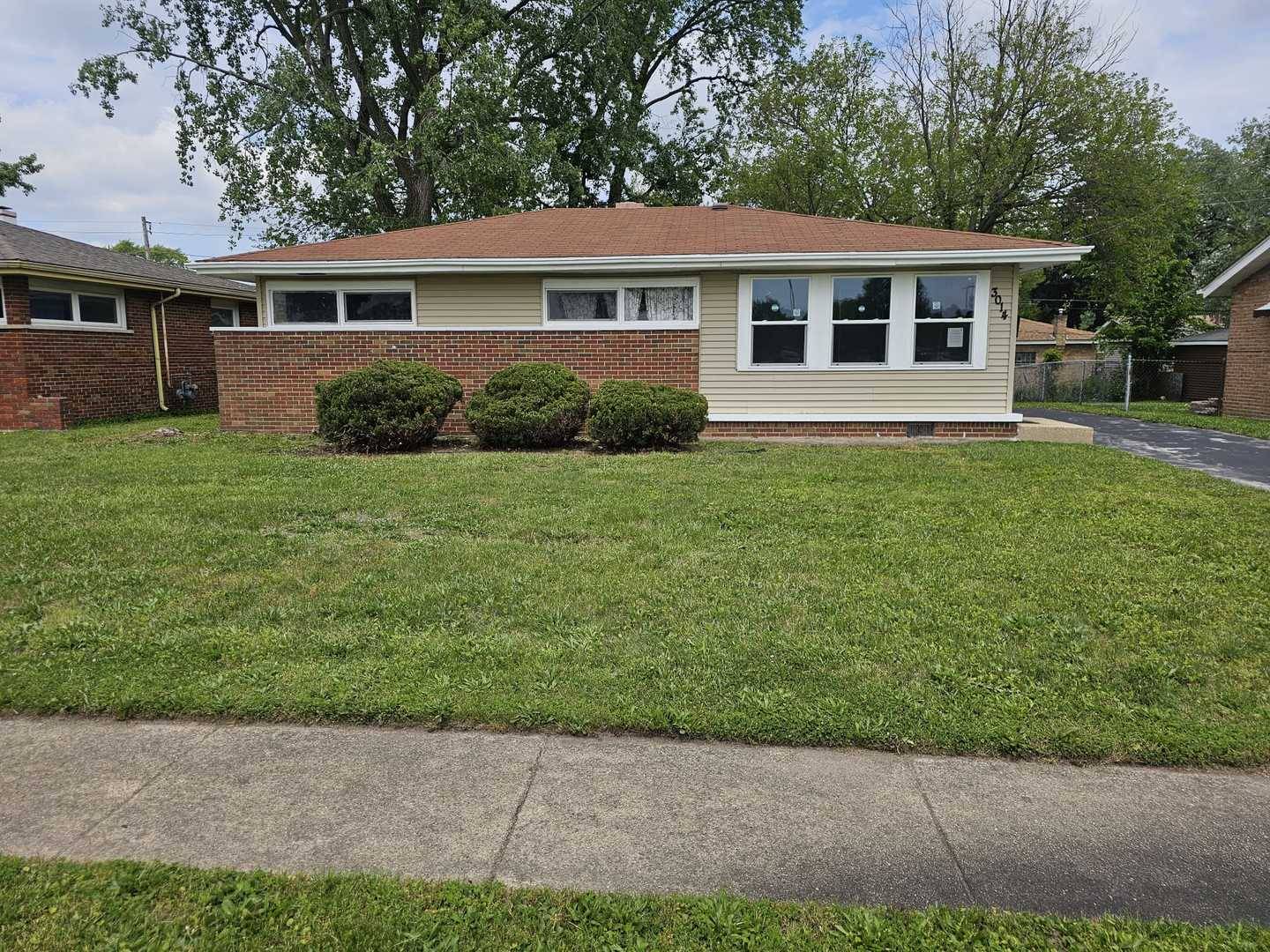 Markham, IL 60428,3014 W 163rd ST