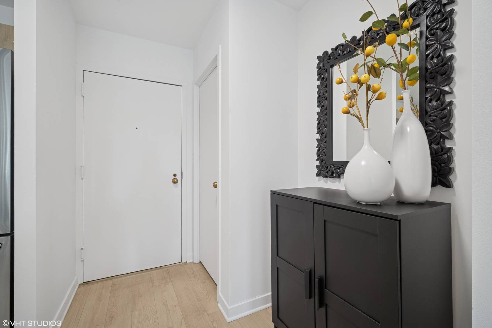 Chicago, IL 60611,211 E OHIO ST #2819