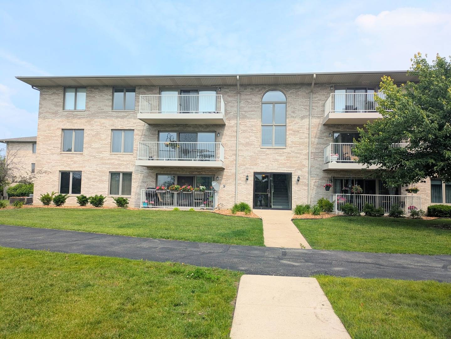 Lockport, IL 60441,1041 Ashley CT #2D