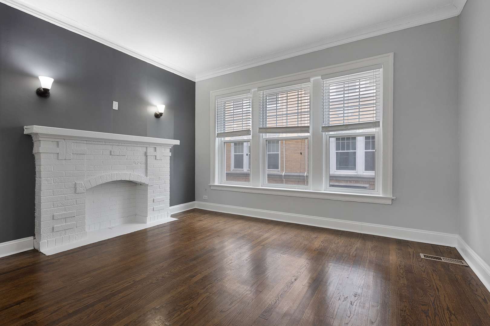 Chicago, IL 60660,1114 W Glenlake AVE #2