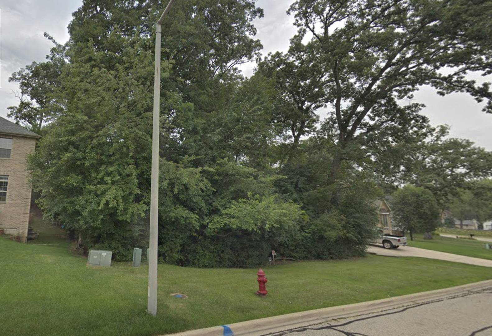 Carpentersville, IL 60110,1033 rosewood DR