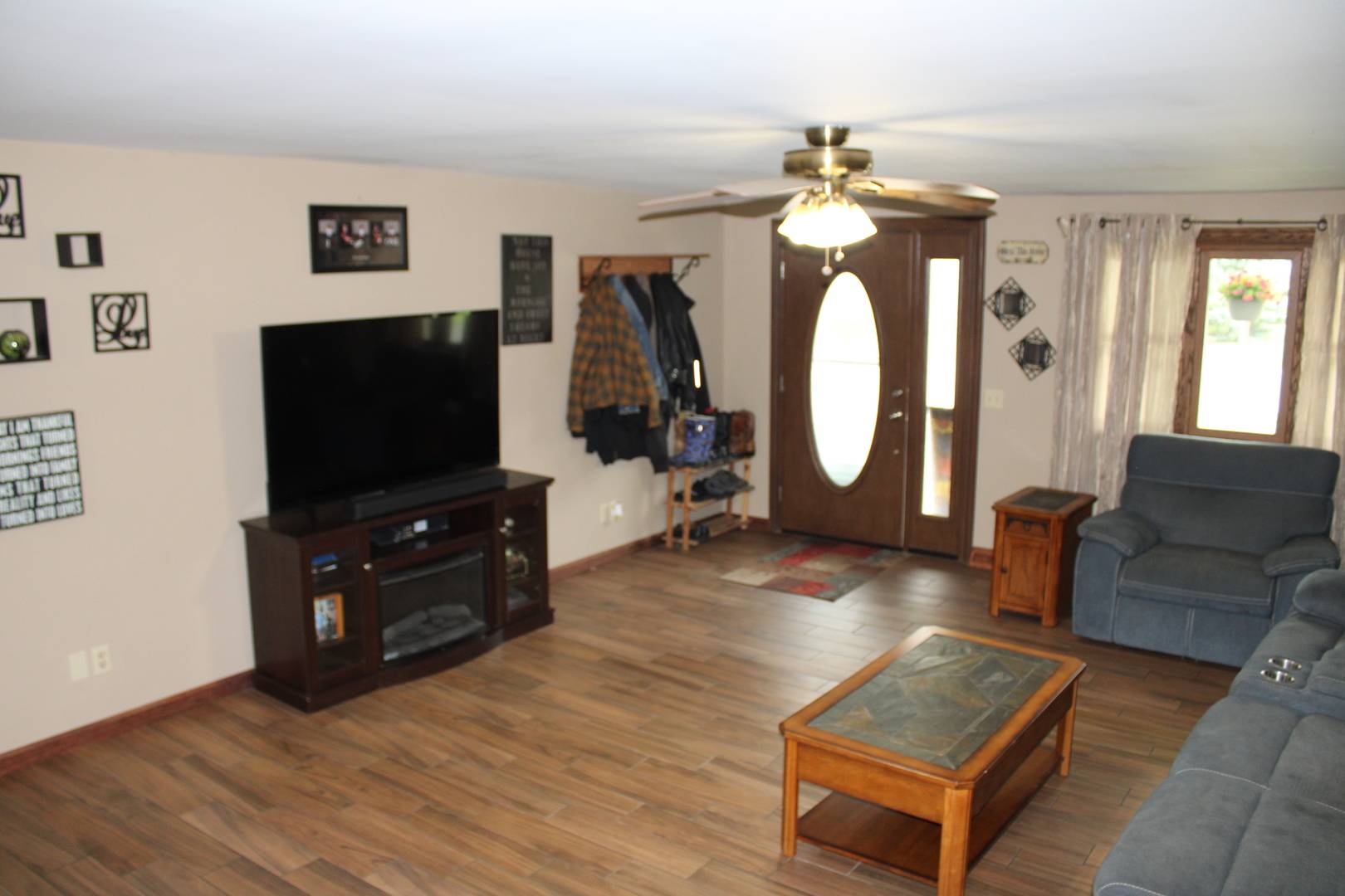 Sandwich, IL 60548,907 N Eddy ST