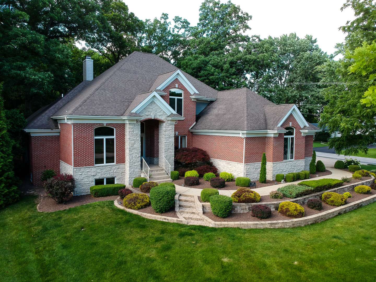 Bourbonnais, IL 60914,1605 Waterford PL