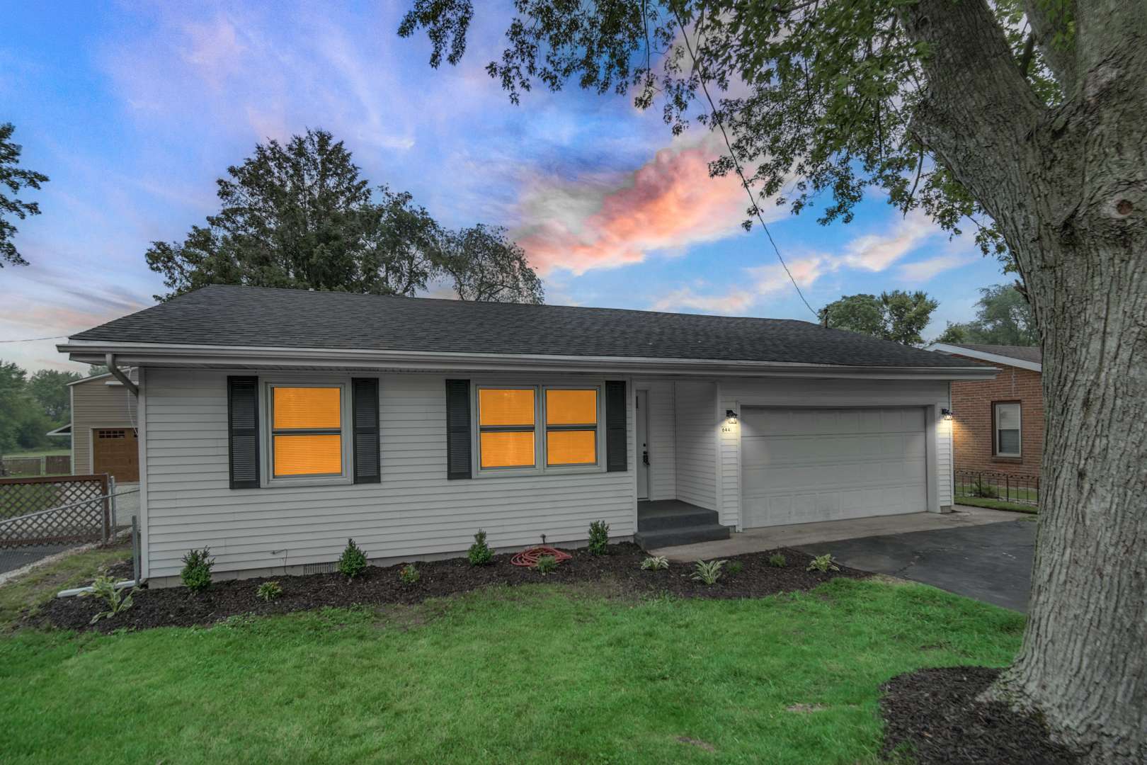 Kankakee, IL 60901,6441 E FLORA ST