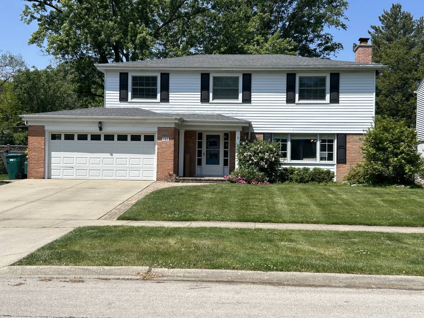 Northfield, IL 60093,182 Riverside DR