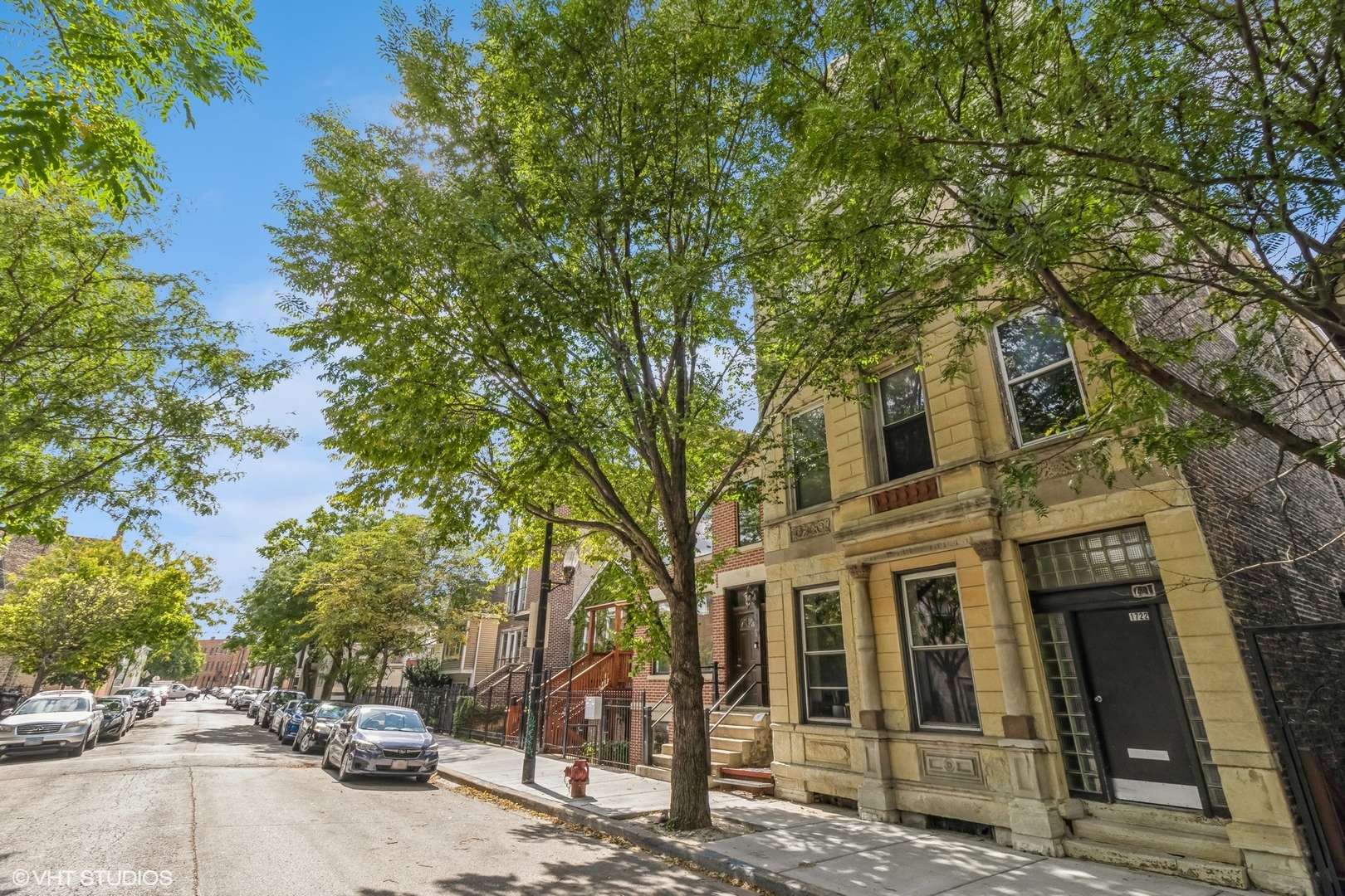 Chicago, IL 60616,1722 S Desplaines ST #1R