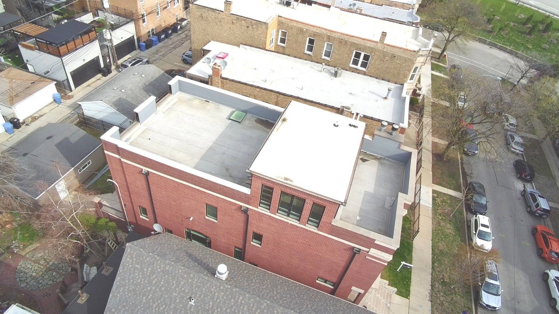 Chicago, IL 60647,2632 N TALMAN AVE