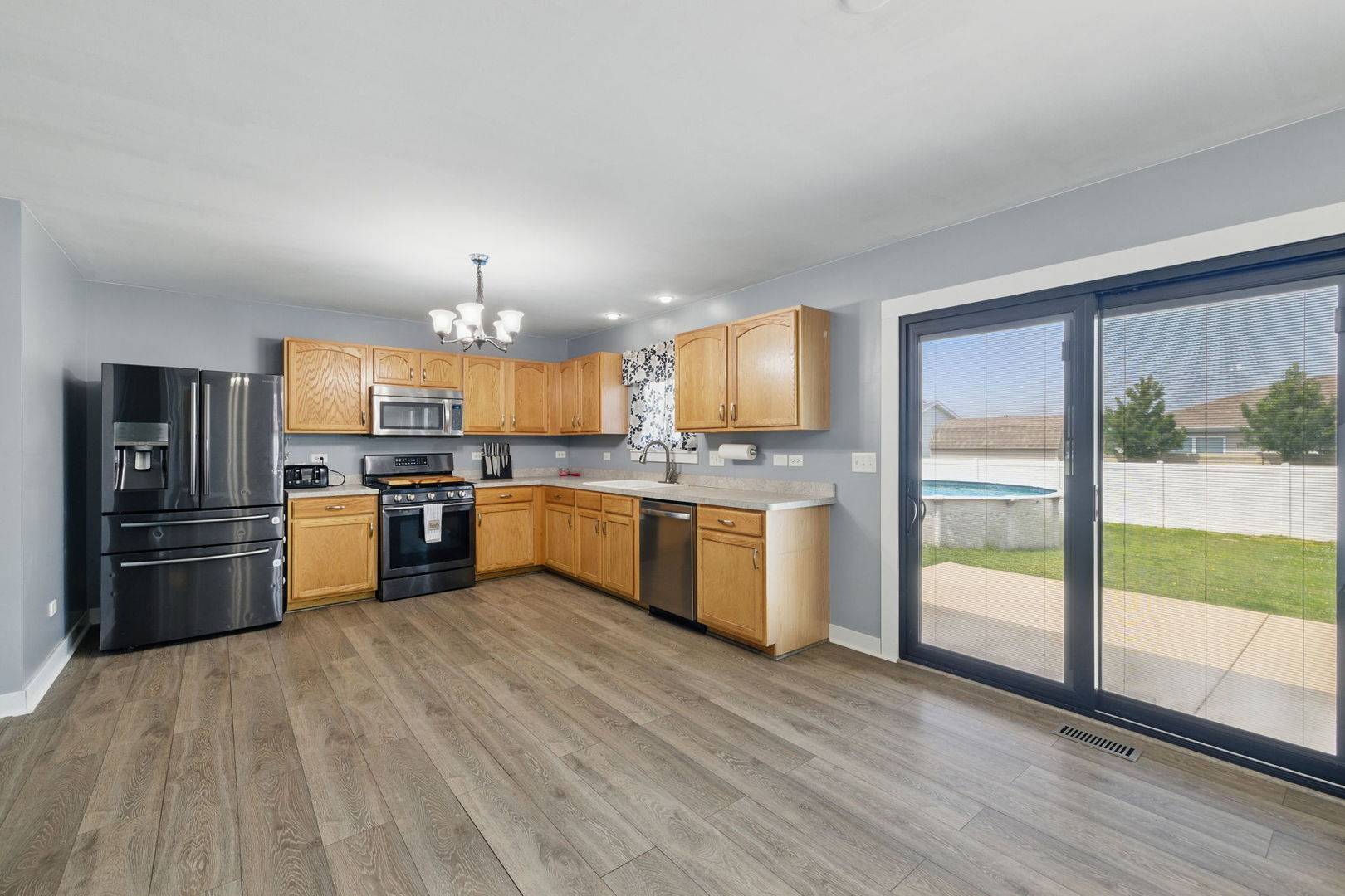 Bourbonnais, IL 60914,1709 Campton DR