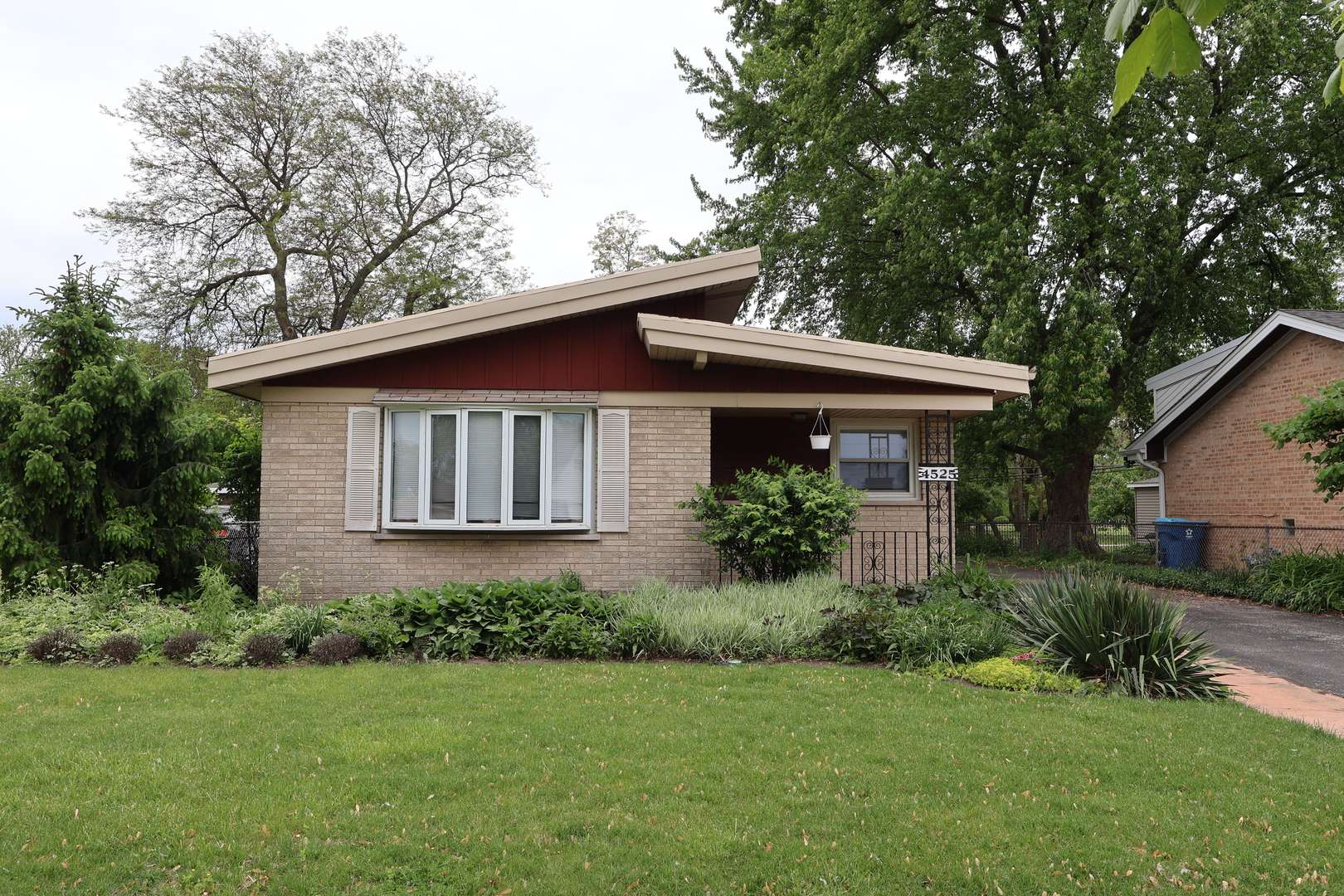 Alsip, IL 60803,4525 W 125th ST