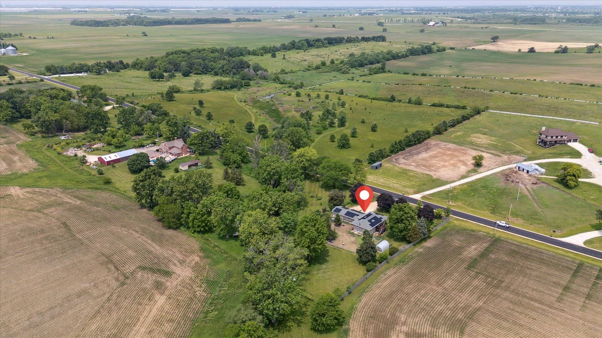 Dekalb, IL 60115,14710 Keslinger RD