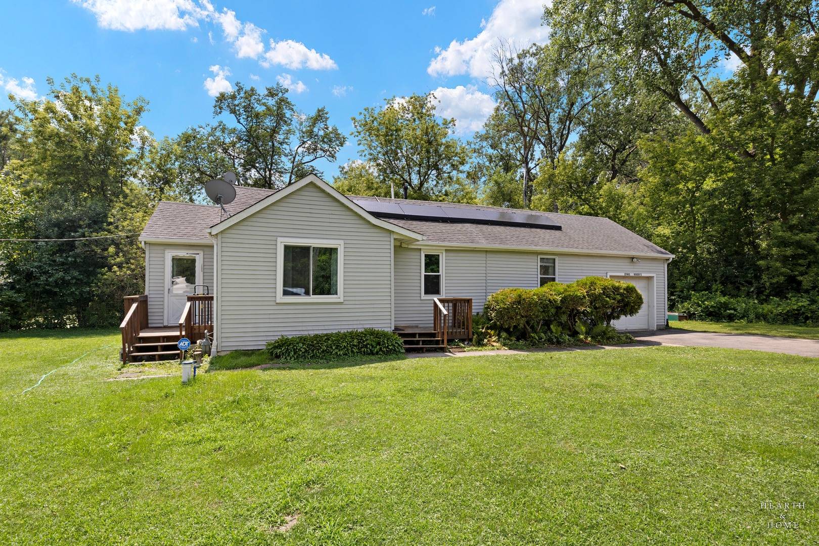 Island Lake, IL 60042,27405 N Roberts LN