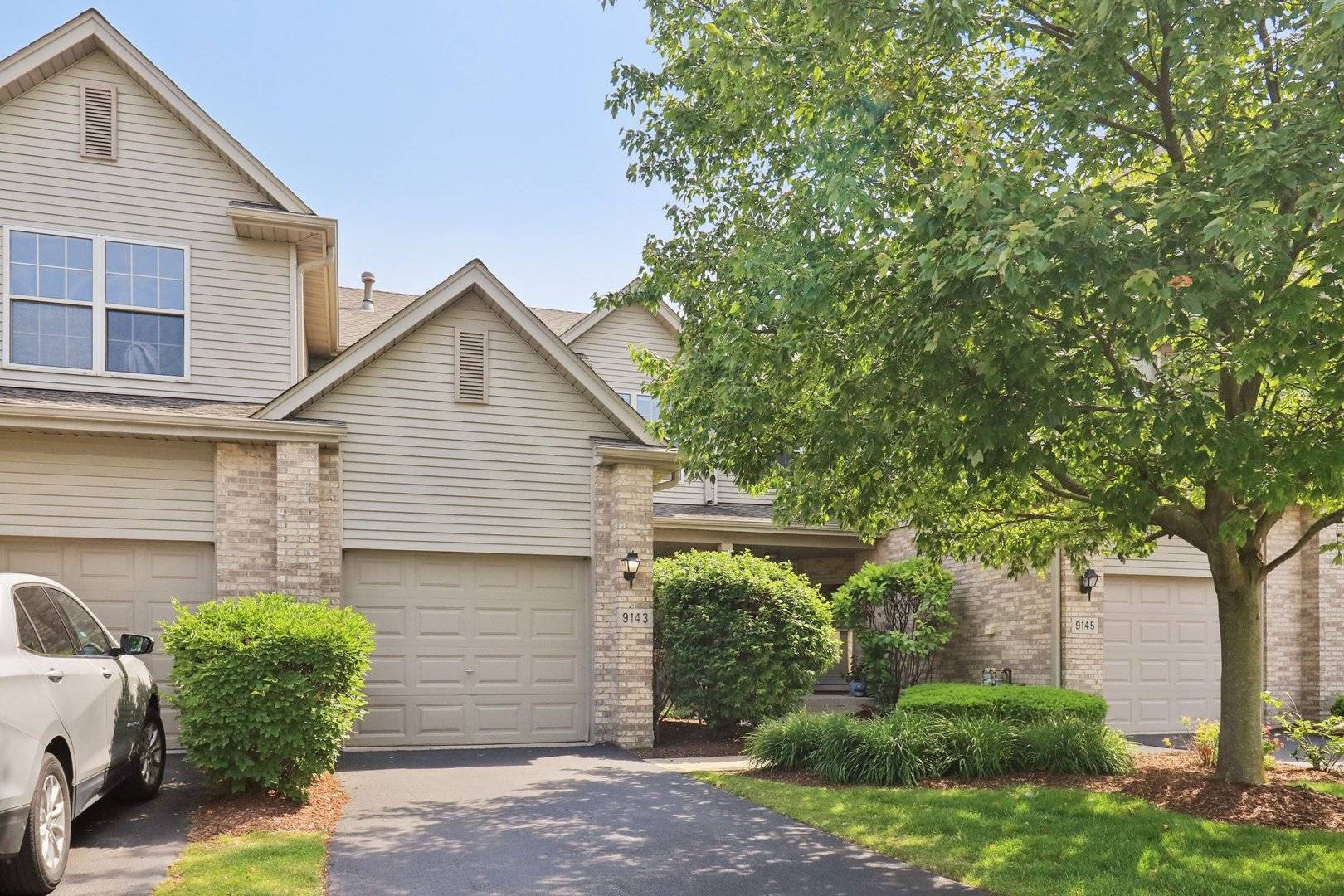 Tinley Park, IL 60487,9143 Mansfield DR