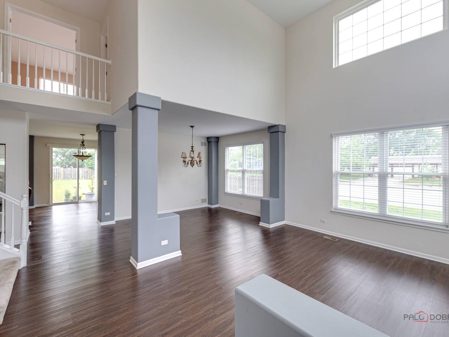 Palatine, IL 60074,405 E Home AVE