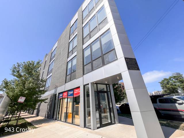 Chicago, IL 60610,Address not disclosed