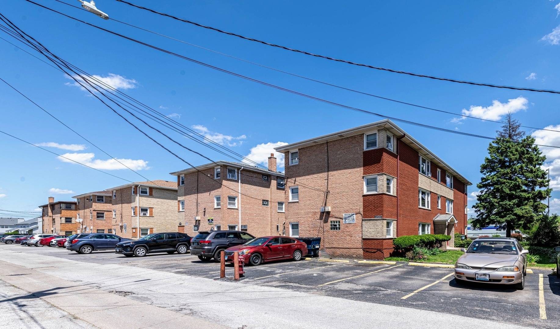 Blue Island, IL 60406,12926 Page CT