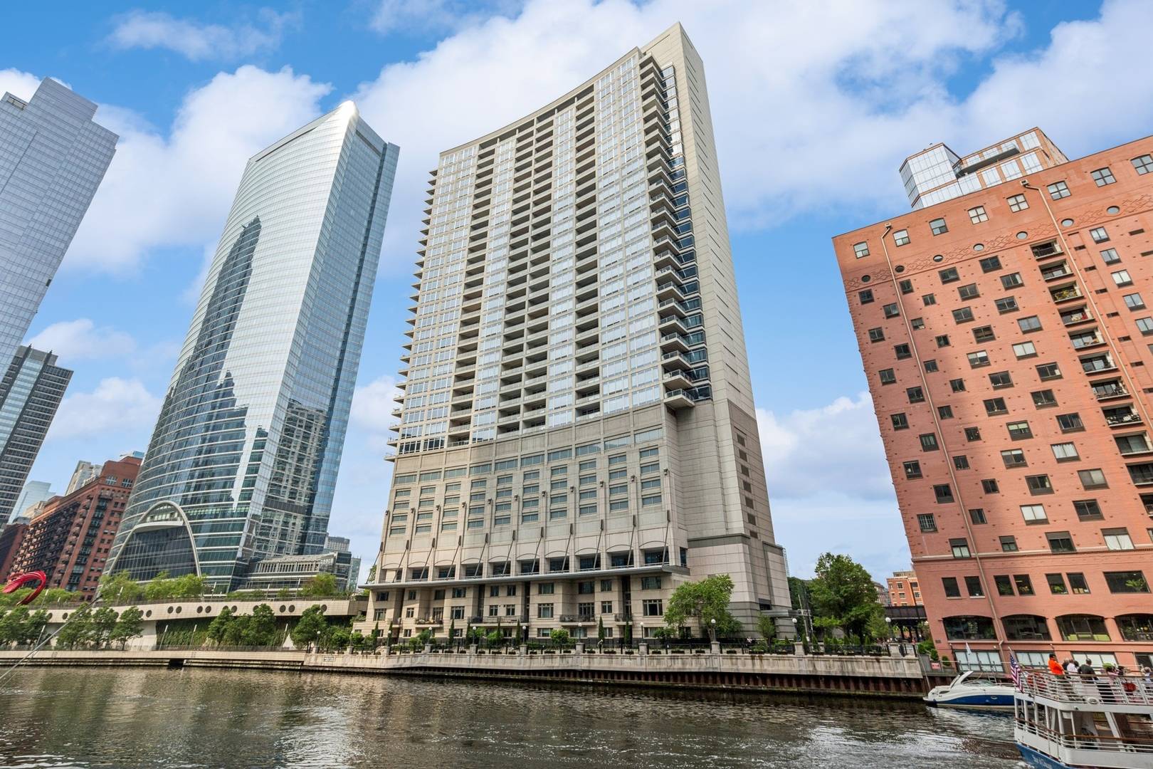 Chicago, IL 60606,333 N Canal ST #2505