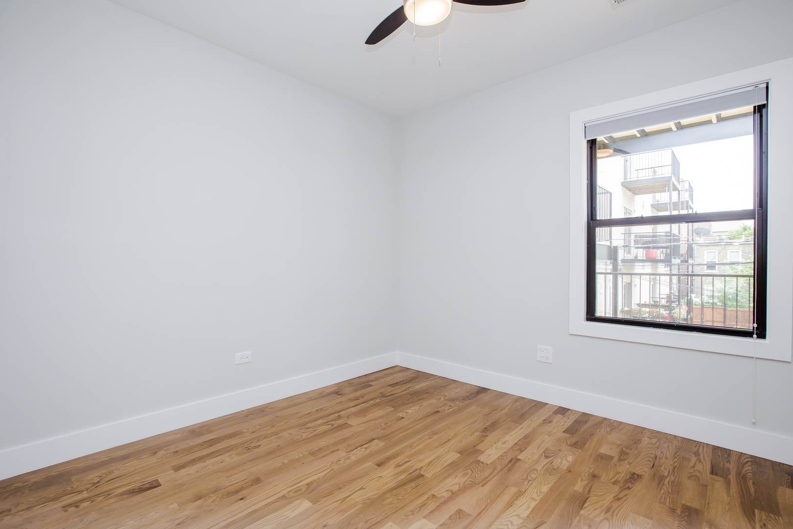 Chicago, IL 60622,1809 W Division ST #2