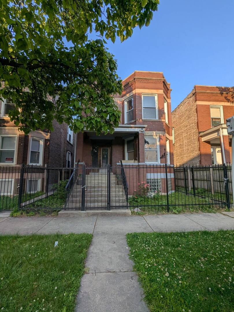 Chicago, IL 60636,5527 S Winchester AVE