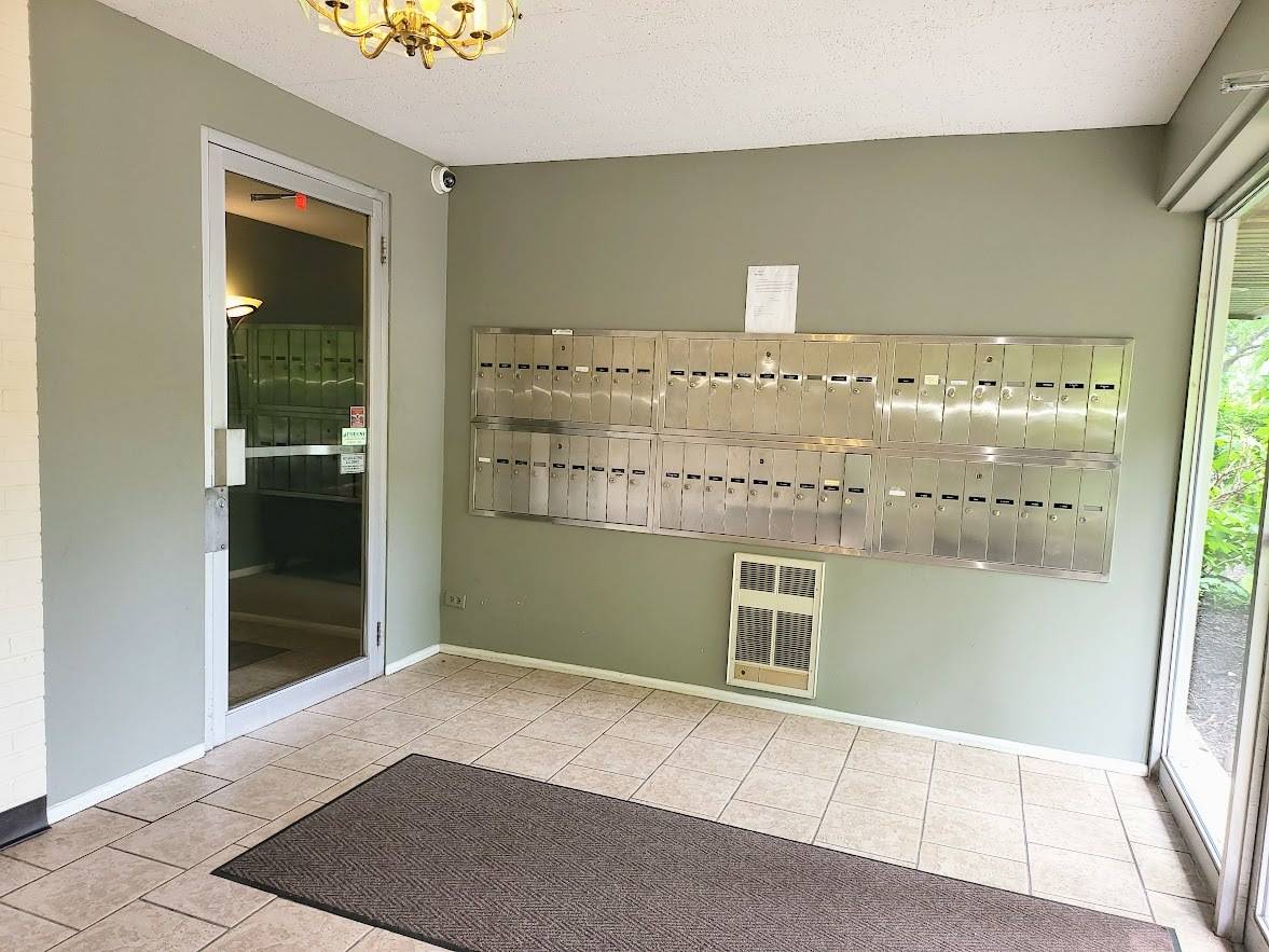 Forest Park, IL 60130,315 Marengo AVE #2I