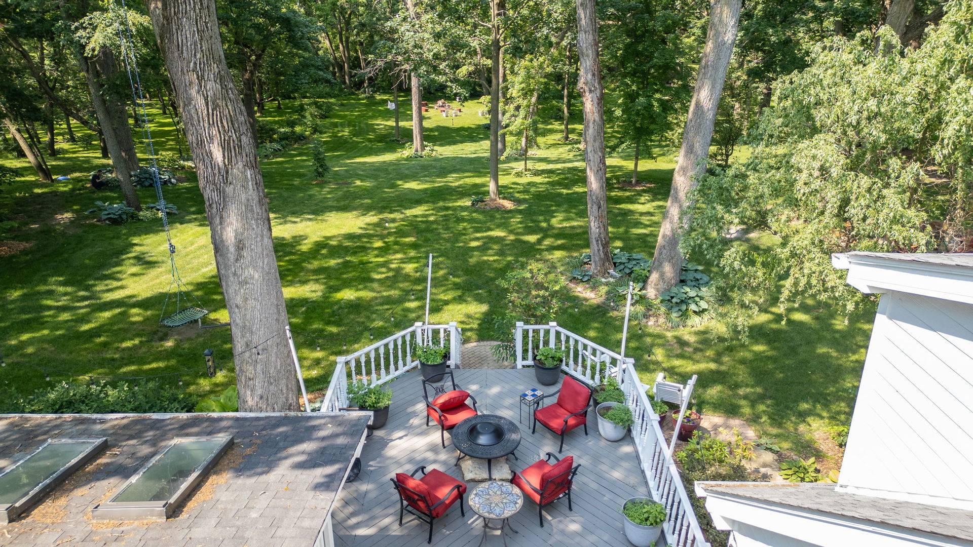 Frankfort, IL 60423,948 A SHETLAND DR