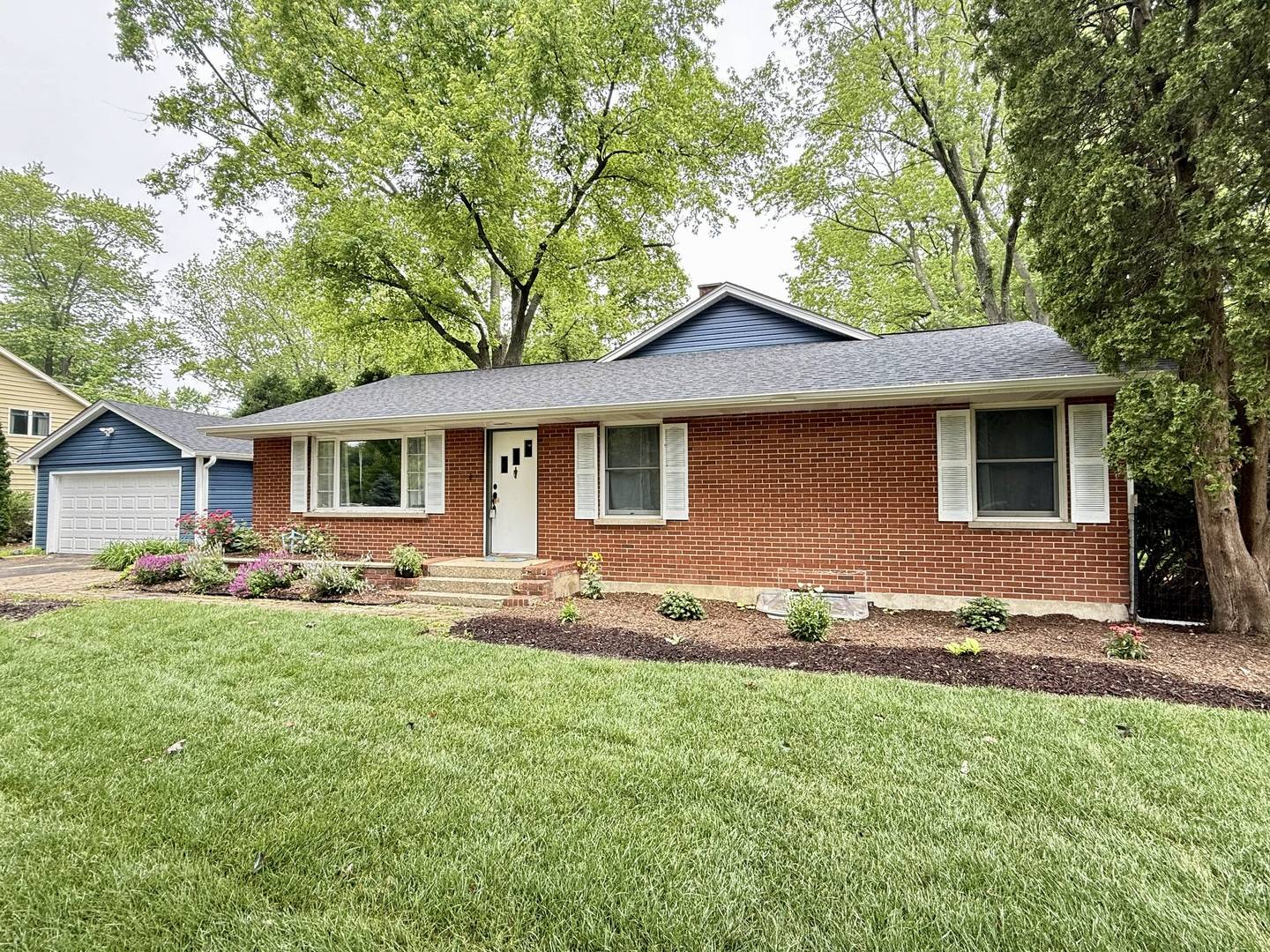 Geneva, IL 60134,1907 South ST