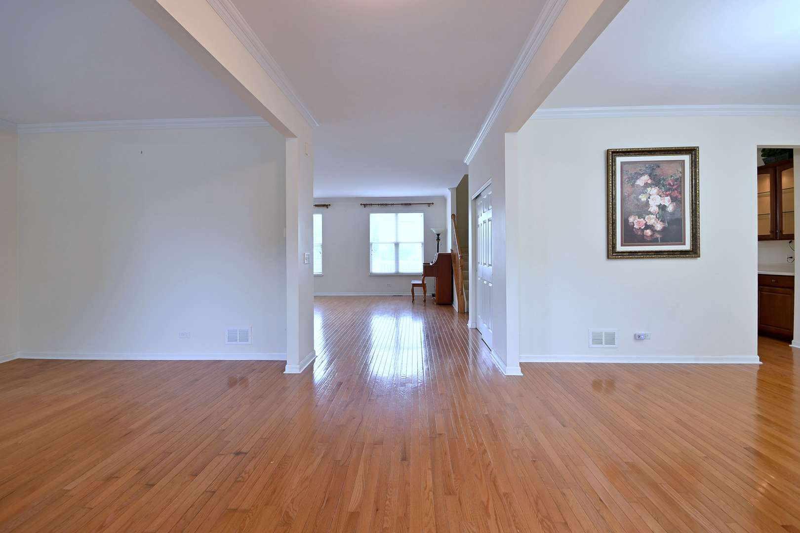 Gilberts, IL 60136,327 Gregory M Sears DR