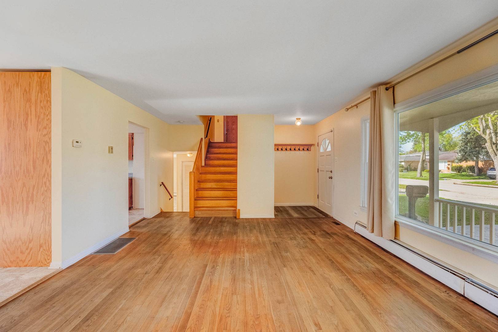 Chicago Heights, IL 60411,135 N Floyd LN