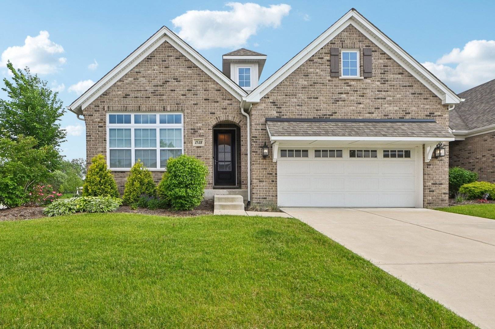 Lemont, IL 60439,1518 128th ST