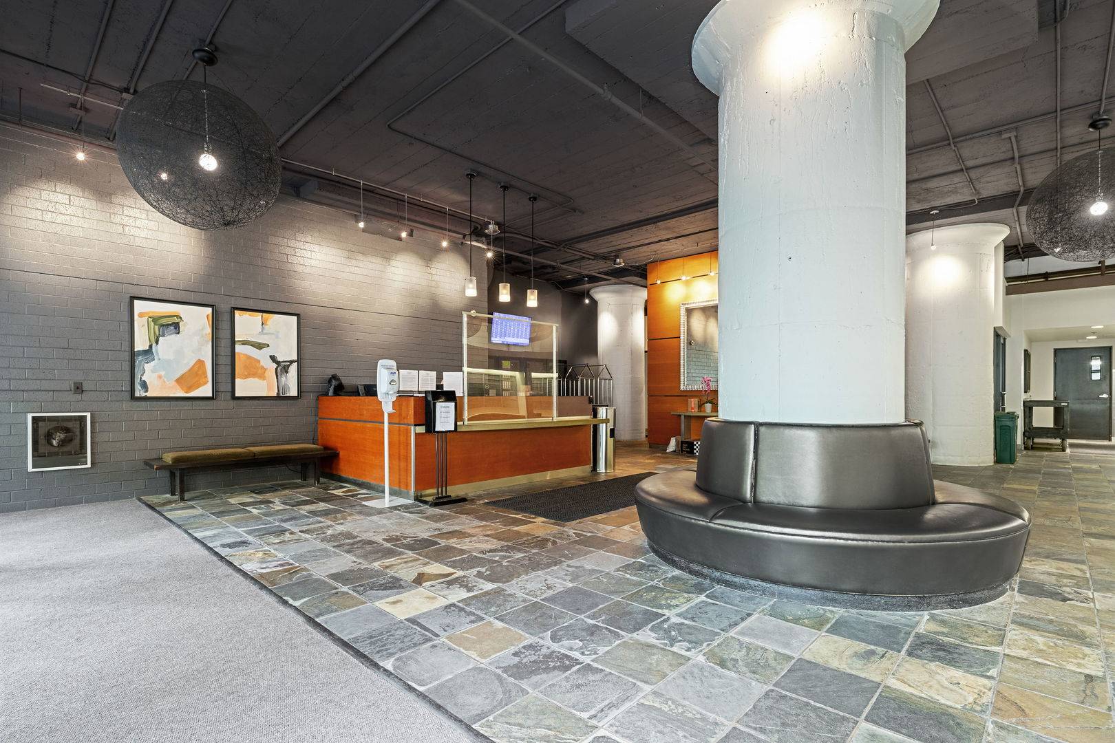 Chicago, IL 60605,1530 S State ST #523