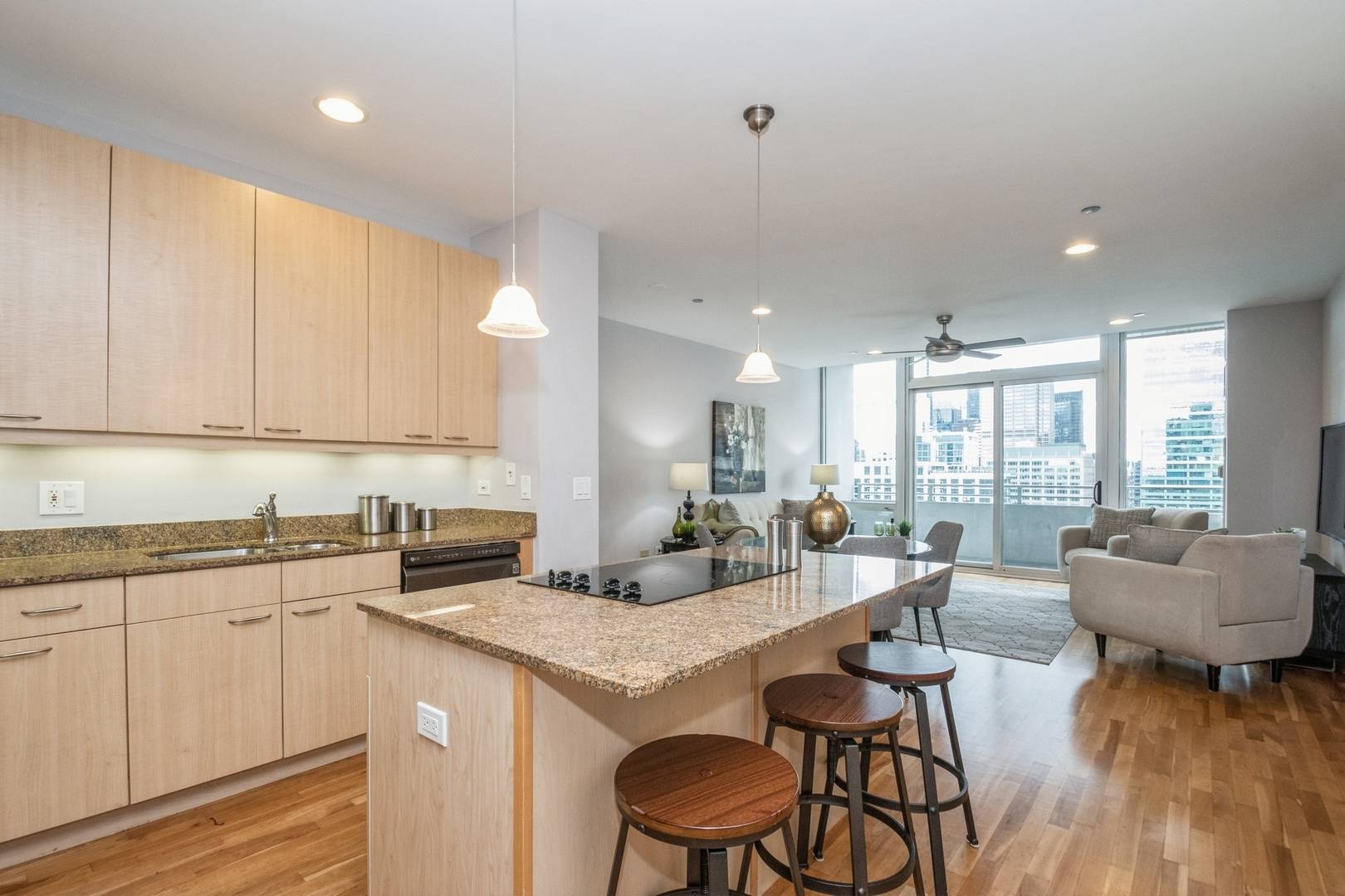 Chicago, IL 60661,737 W Washington BLVD #1804